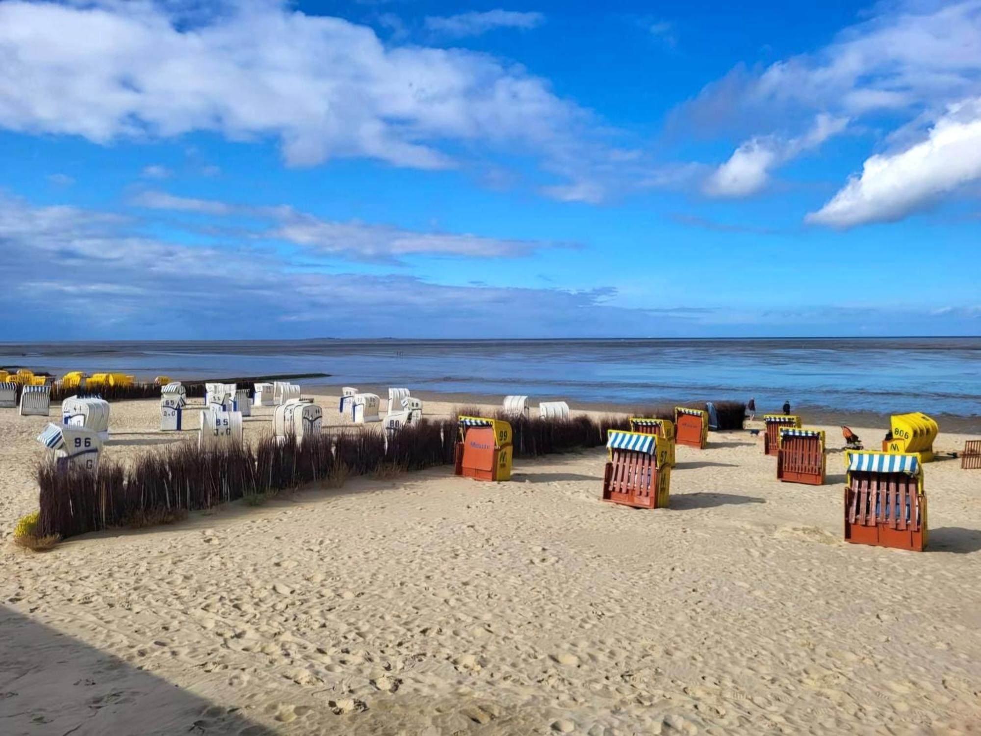 Strandloft Cuxhaven Im Haus Frauenpreiss Sahlenburg - Strandnah - 2 Hunde Willkommen -Schwimmbad - Sauna - Direkt Am Wald - Dachterrasse Mit Blick Nach Neuwerk Exterior foto
